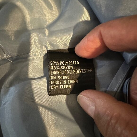 Kasper Petite 6P Shimmering Blue Sleeveless Top - Picture 4 of 8